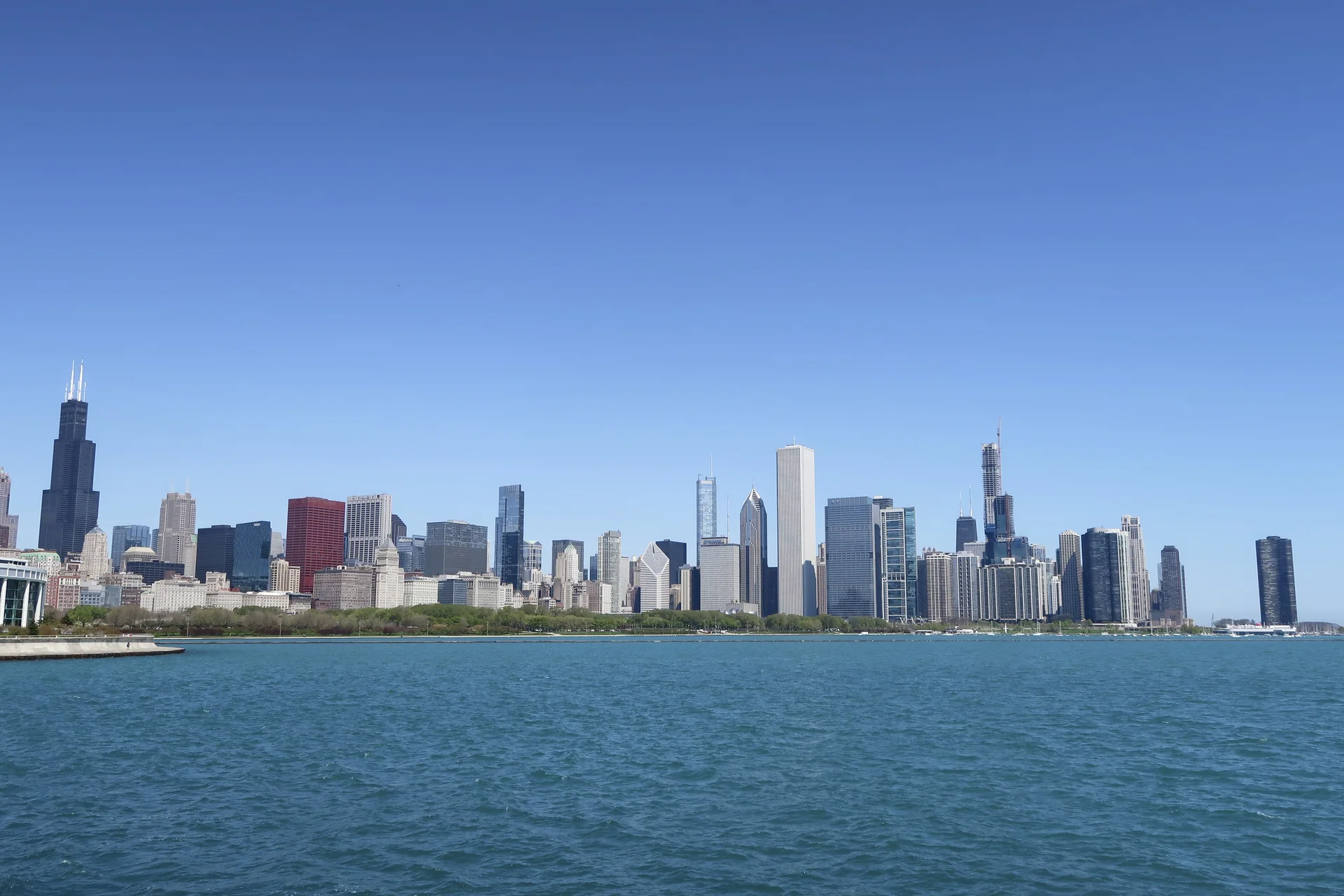 Chicago skyline seen across the Lake Michigan shore